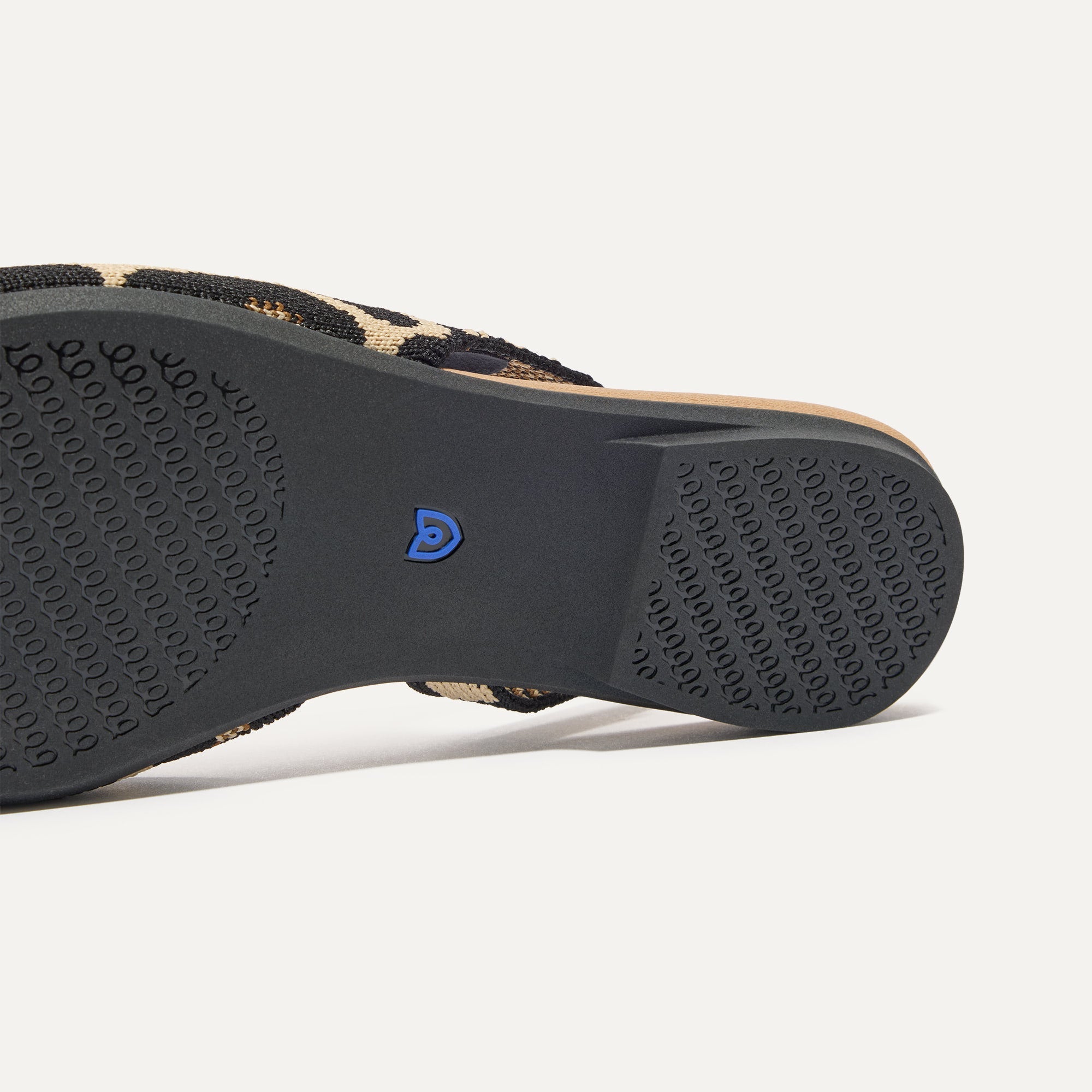 The Almond Slingback - Desert Cat